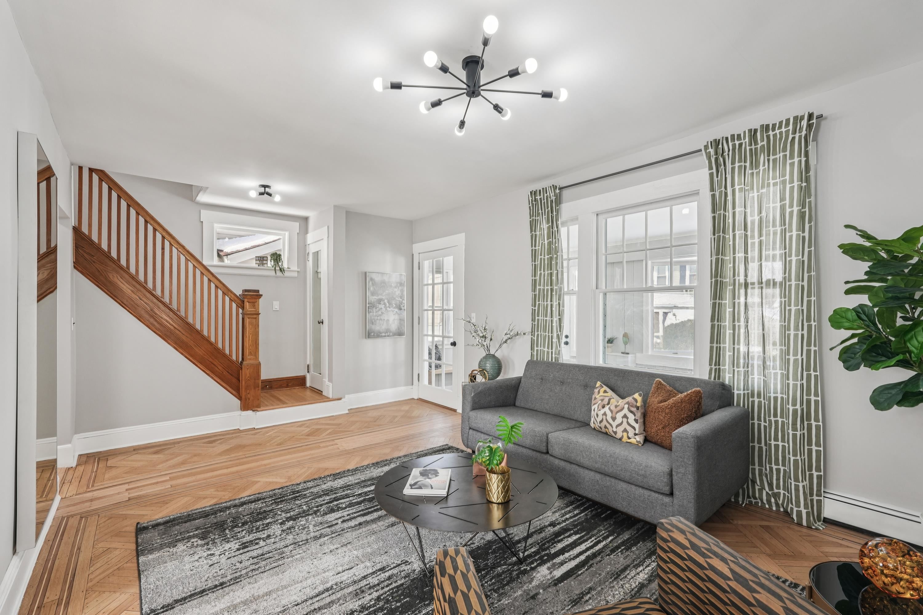 201 PRESTON ST - Photo 4