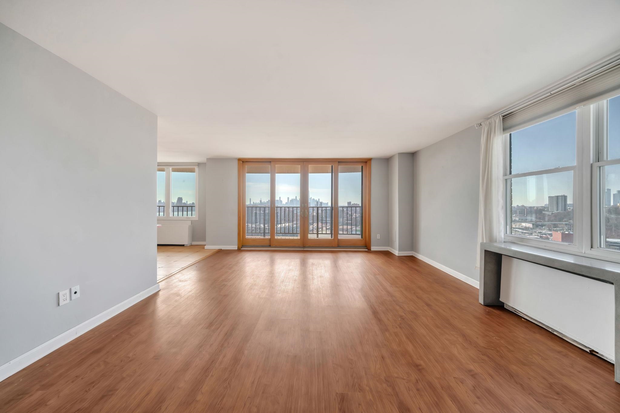 380 MOUNTAIN RD - Photo 2