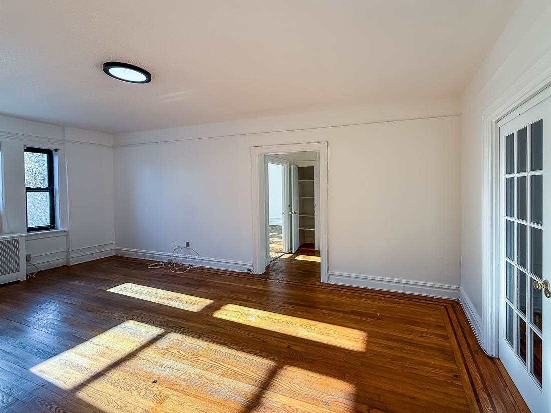 36 DUNCAN AVE - Photo 5