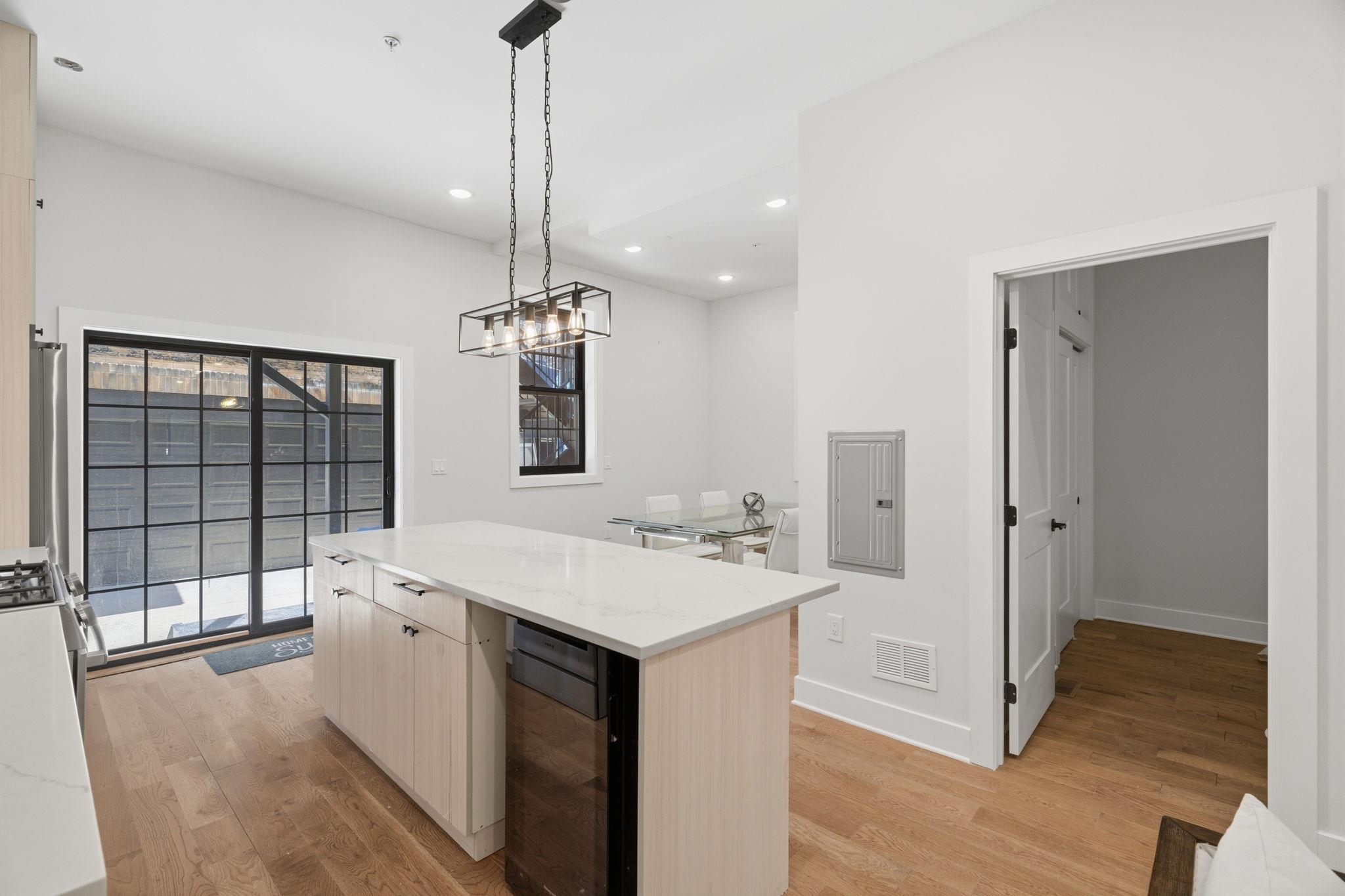 545 PALISADE AVE #1A