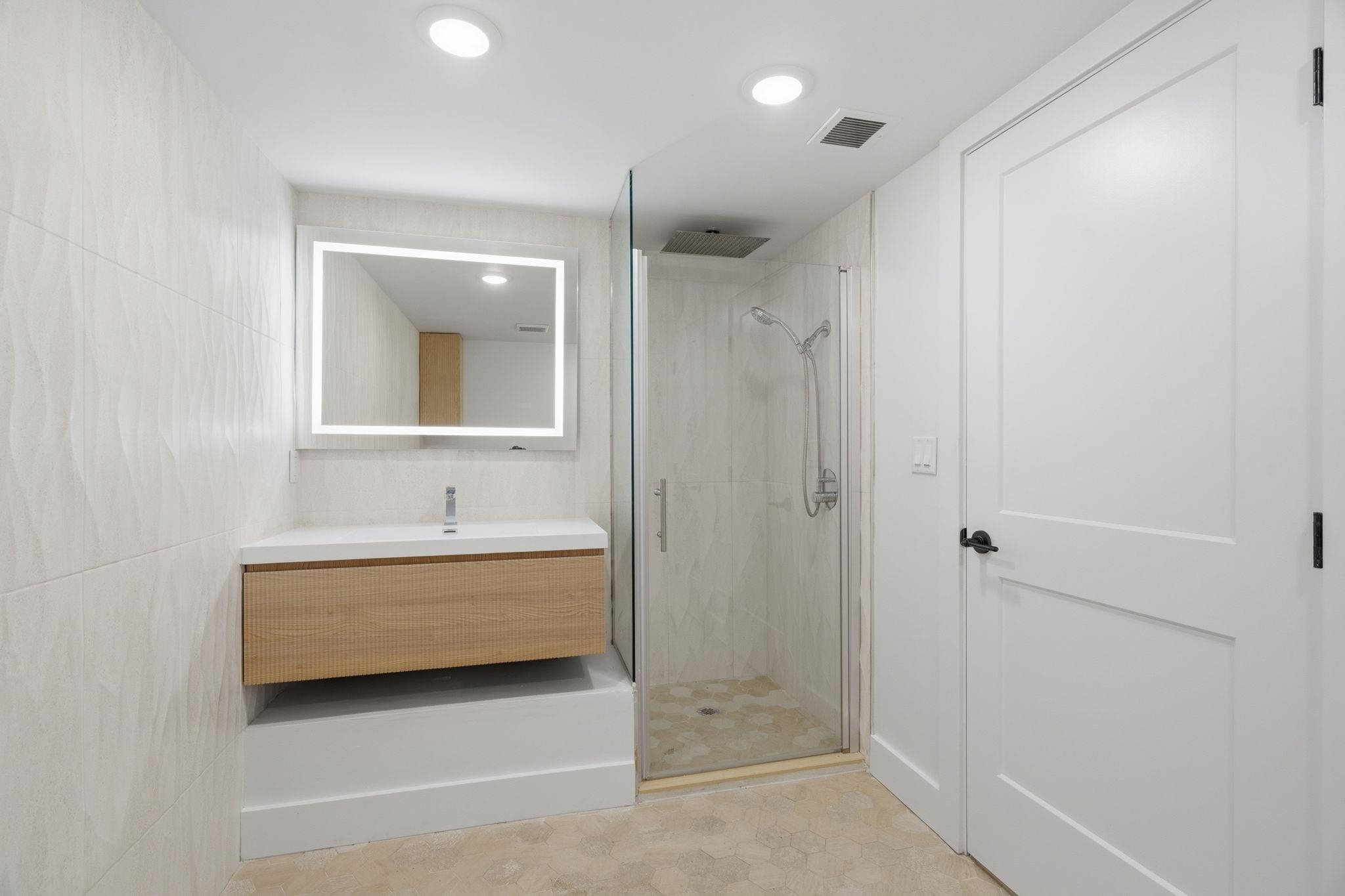 545 PALISADE AVE #1A