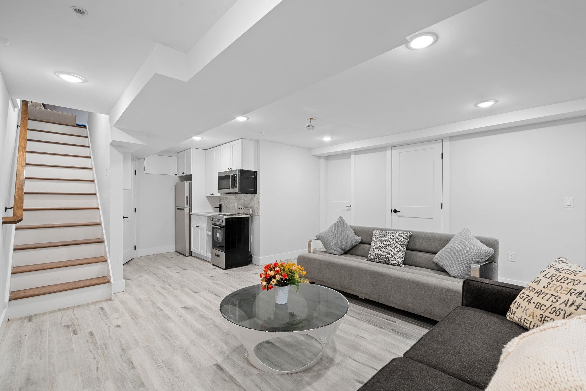 545 PALISADE AVE #1A