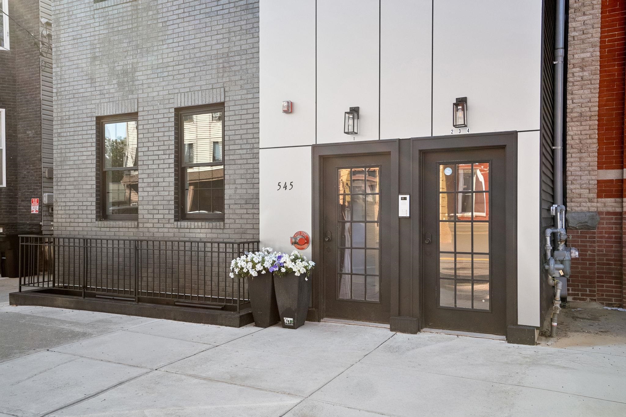 545 PALISADE AVE #1A