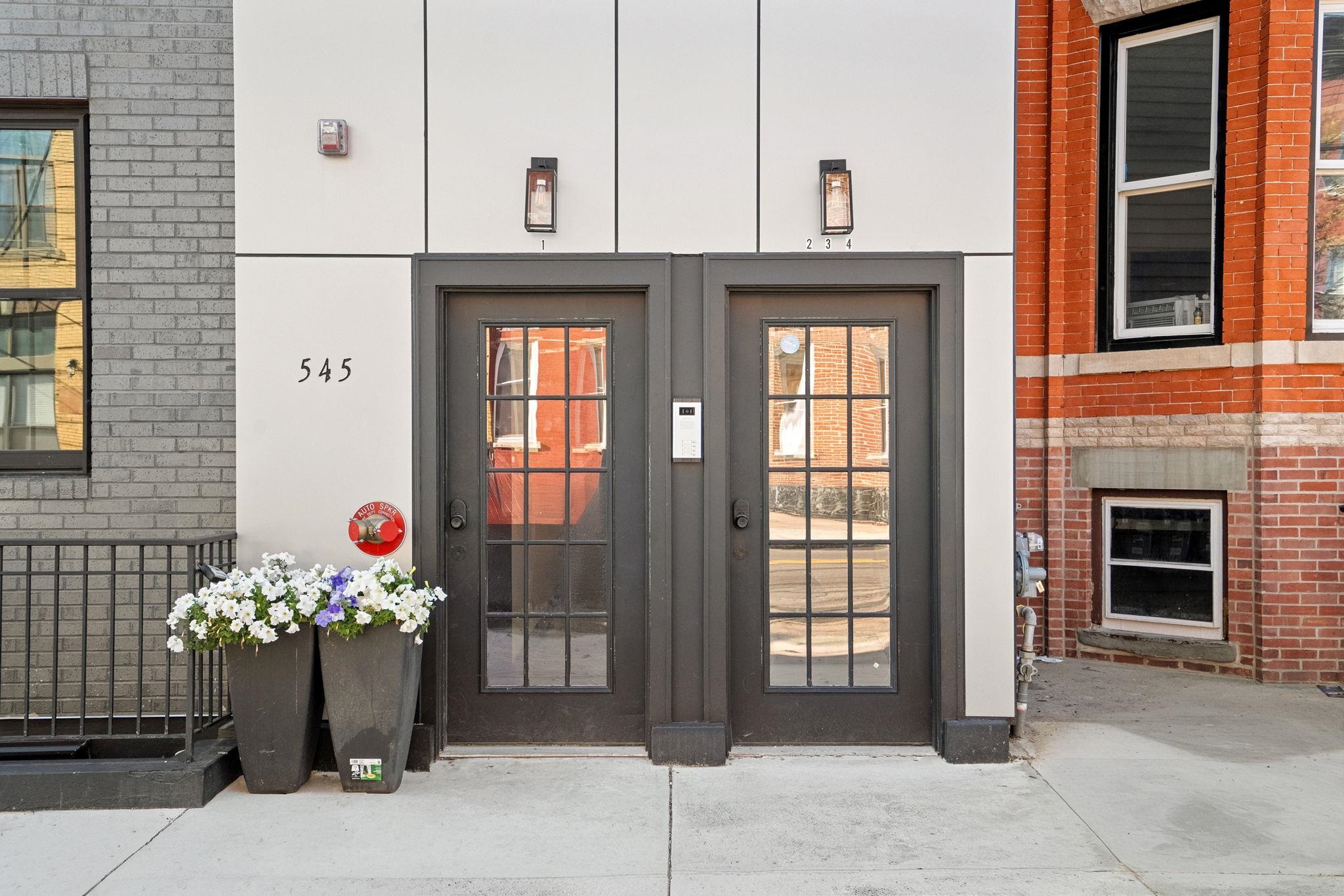 545 PALISADE AVE #1A