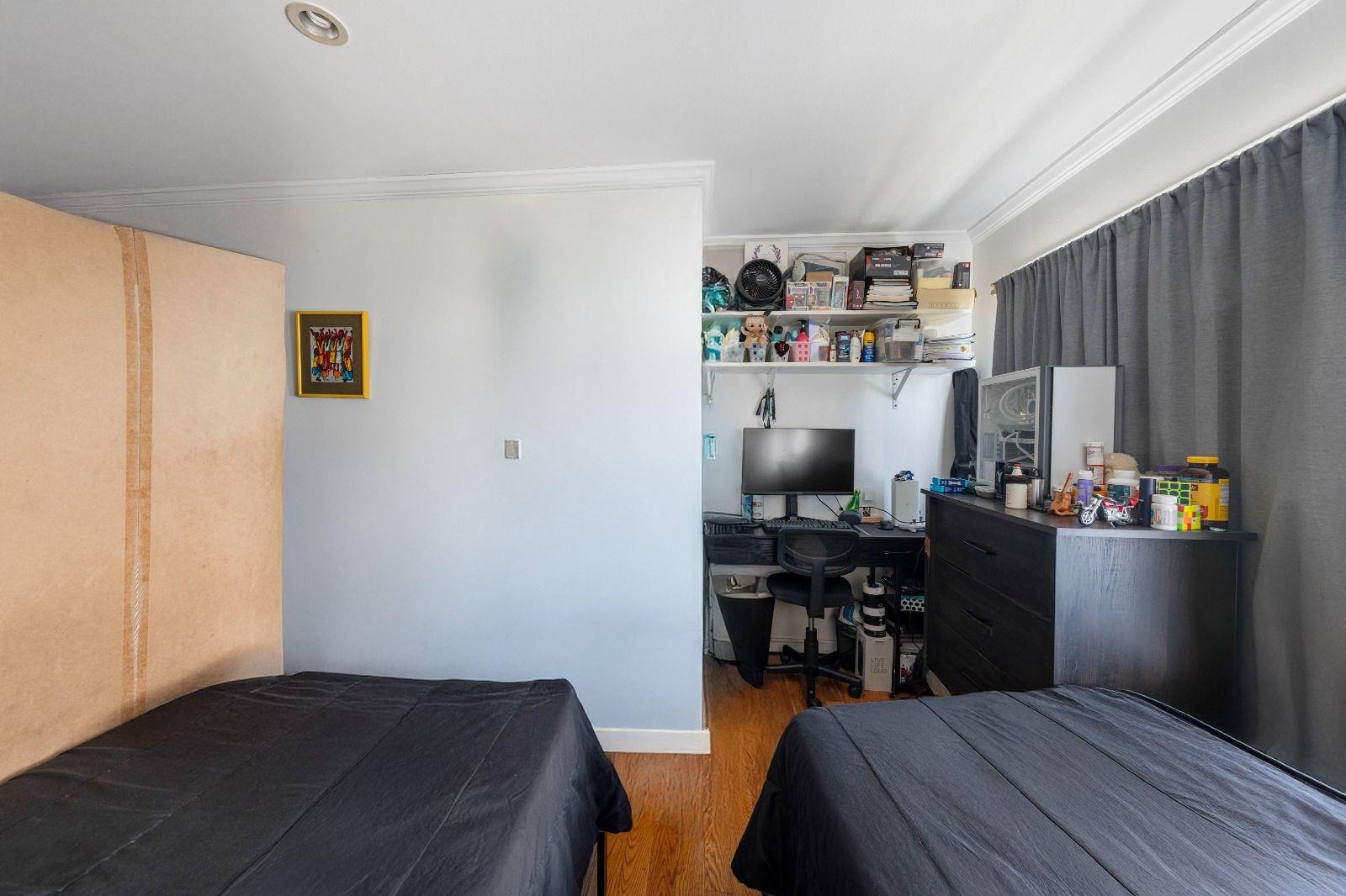 133 33RD ST - Photo 5