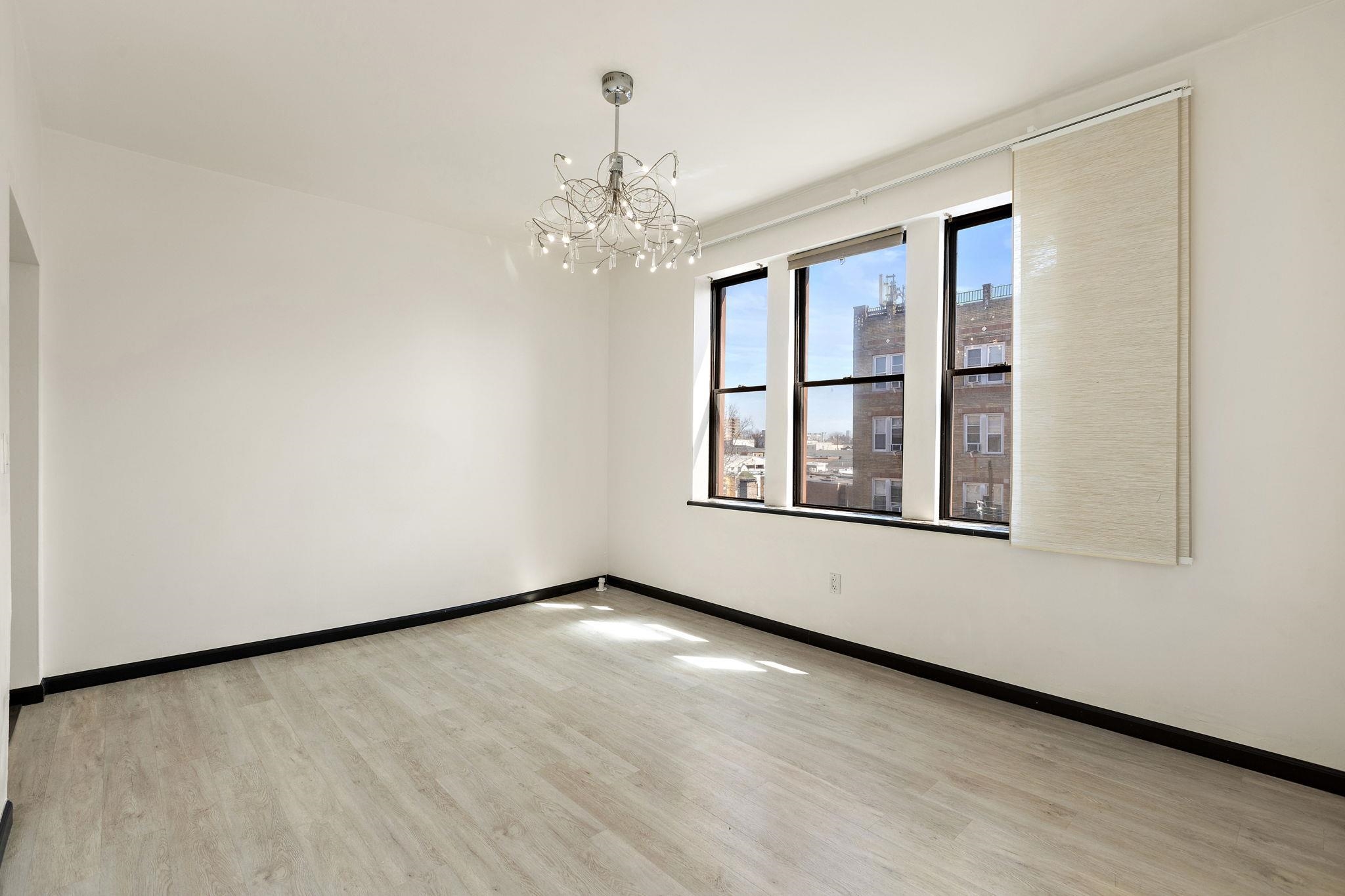 6601 BROADWAY #D7