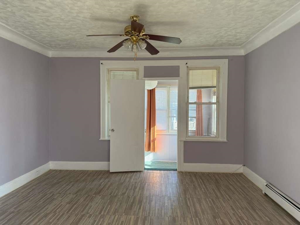 231 MYRTLE AVE - Photo 4