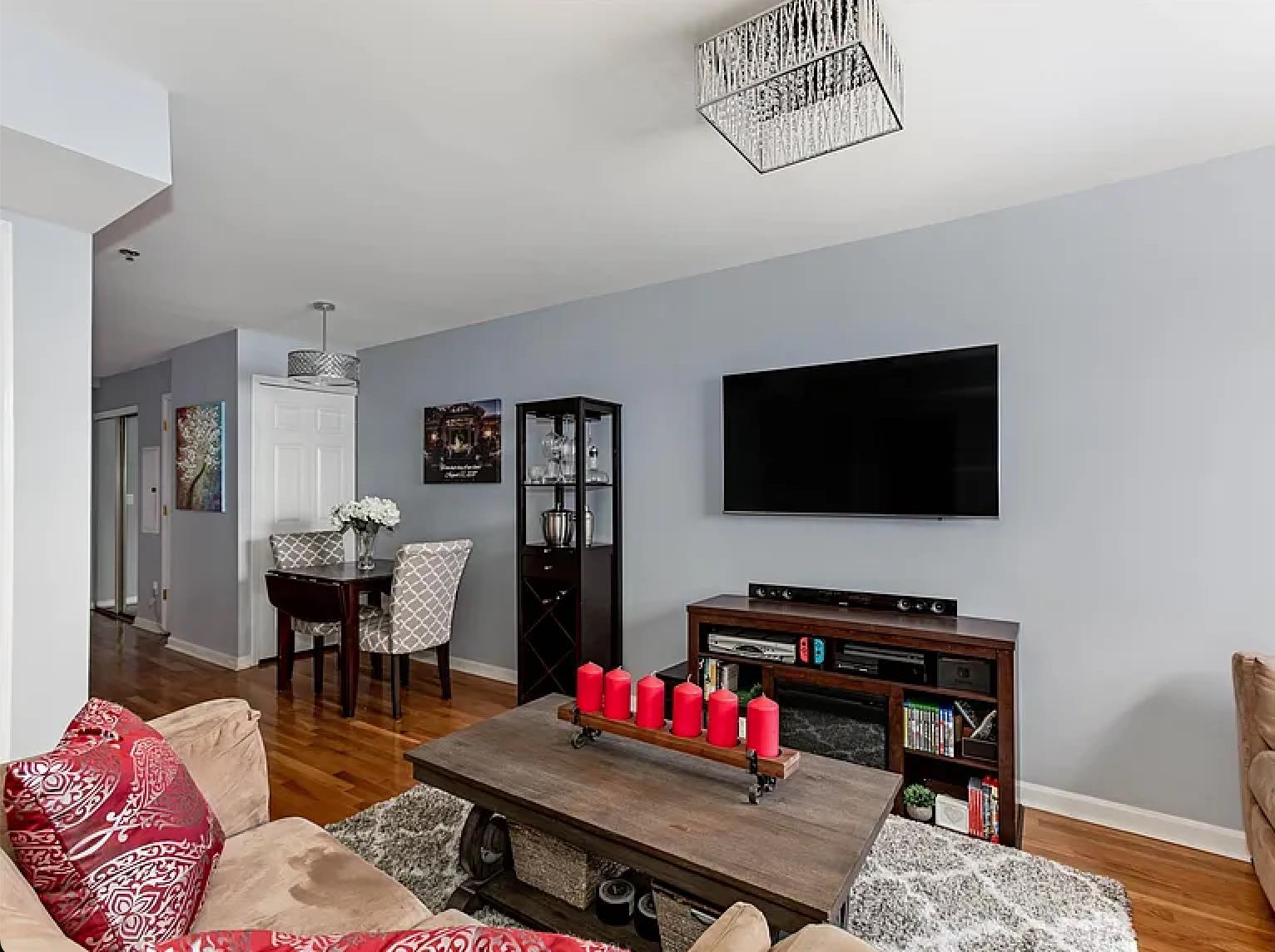 318 54TH ST - Photo 2