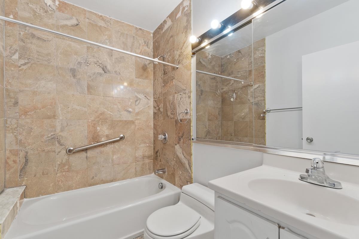 45 RIVER DR SOUTH #1005