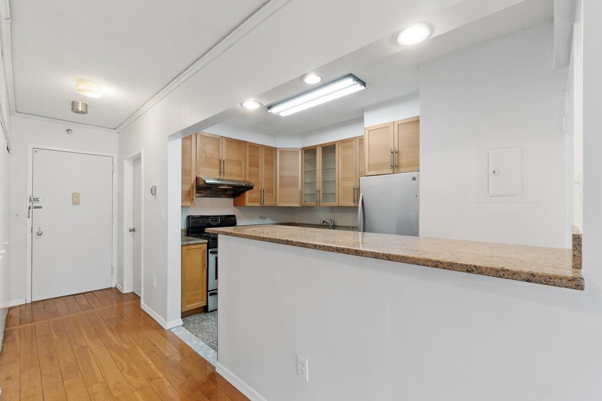 45 RIVER DR SOUTH #1005