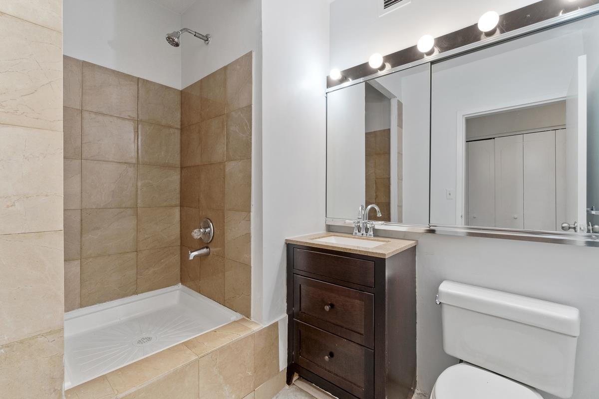 45 RIVER DR SOUTH #1005