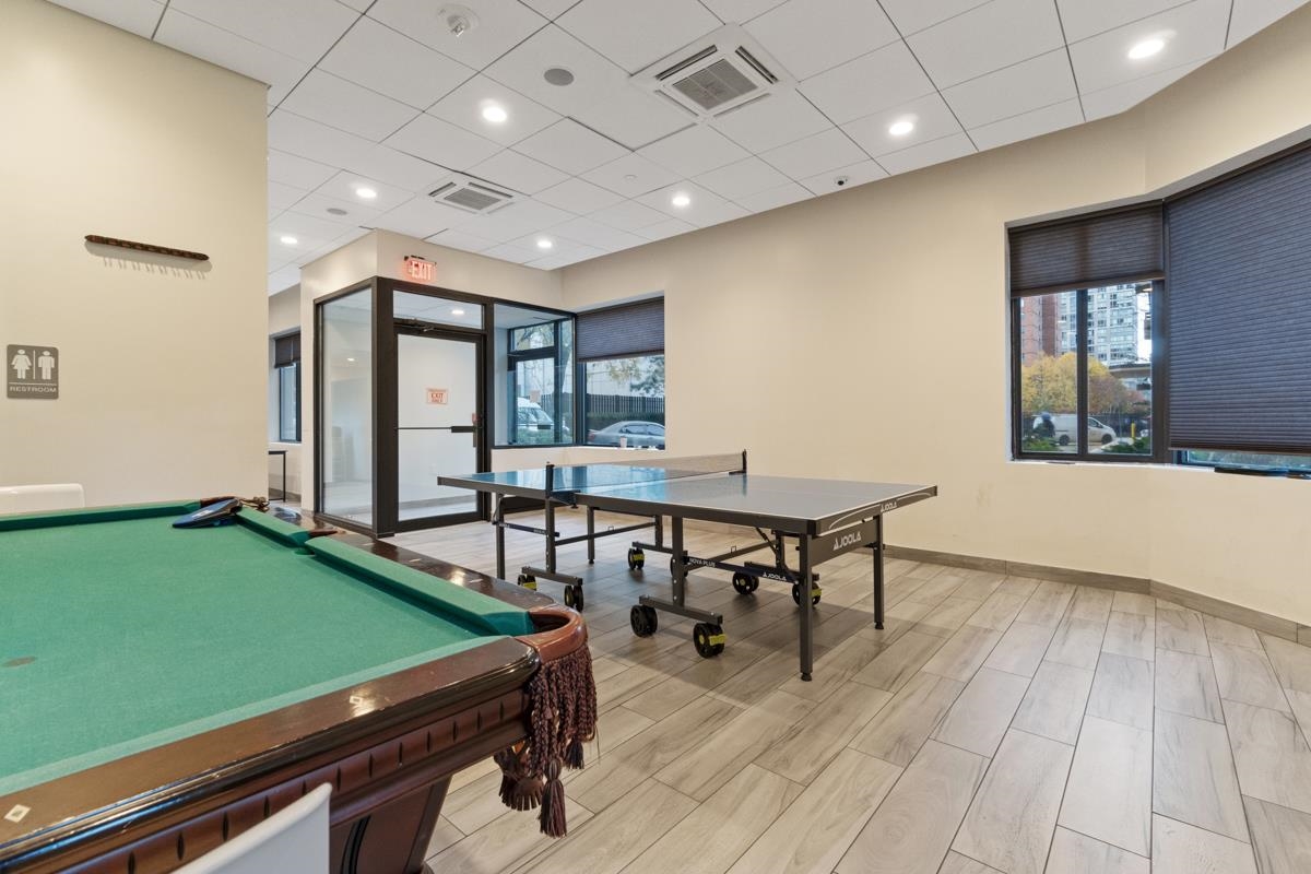 45 RIVER DR SOUTH #1005