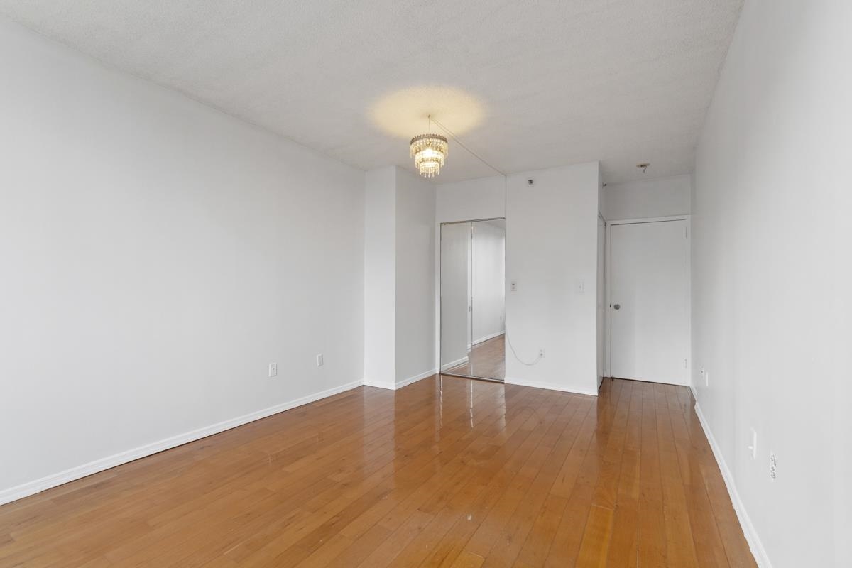 45 RIVER DR SOUTH #1005