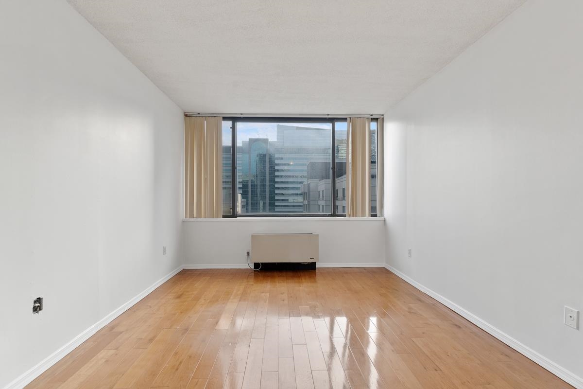 45 RIVER DR SOUTH #1005