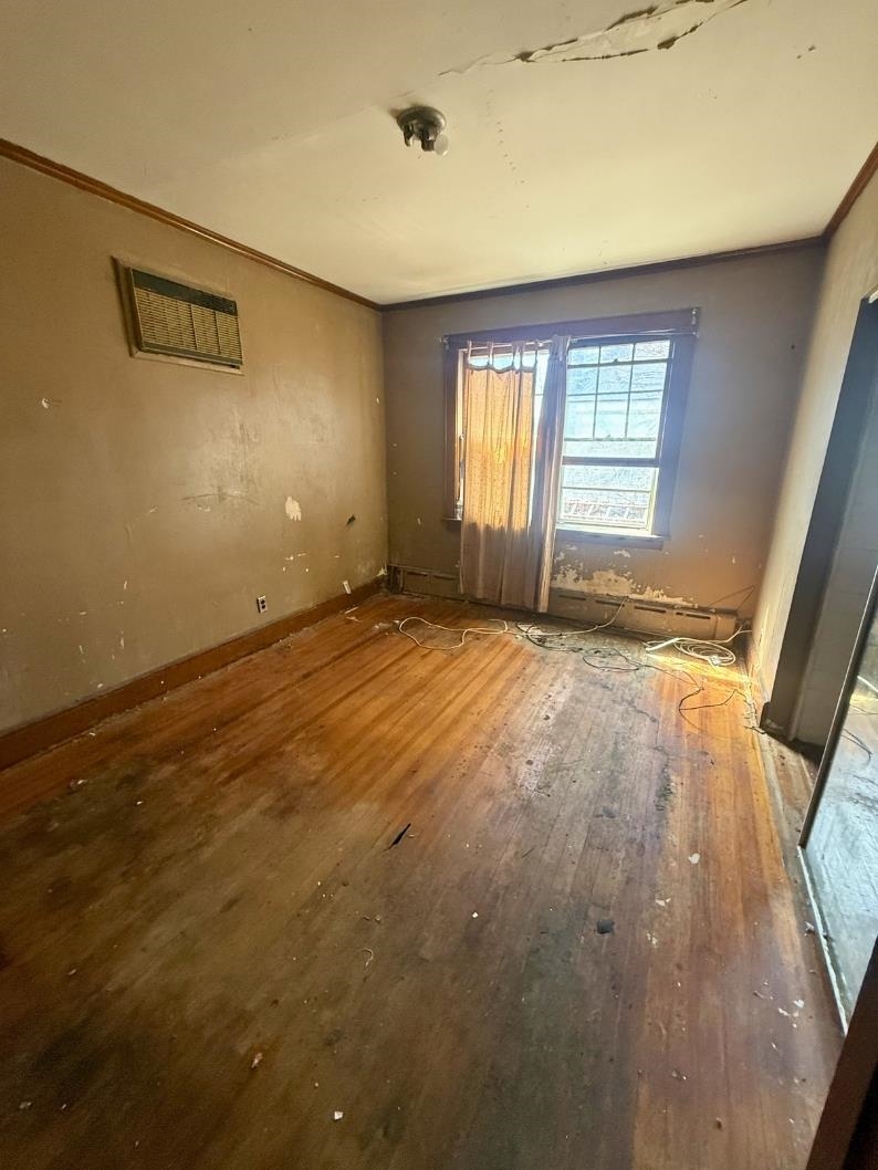 12-14 HILLCREST RD #2