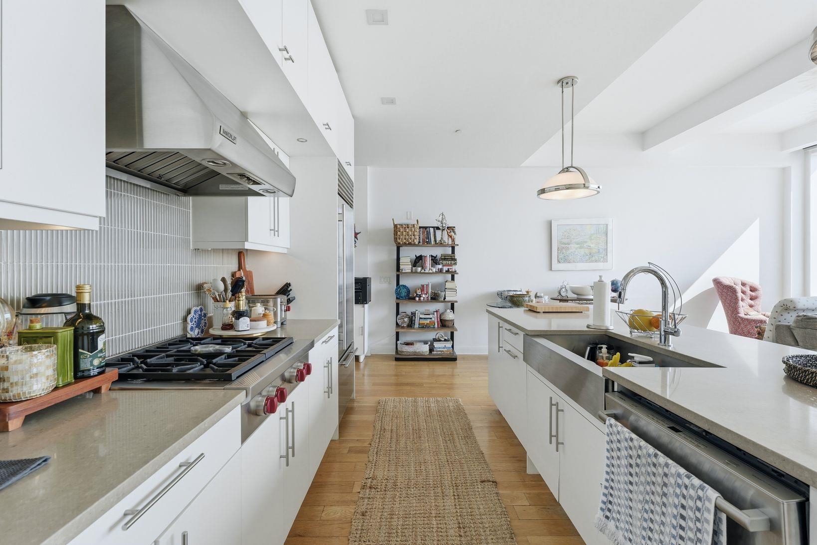9 SOMERSET LANE #408