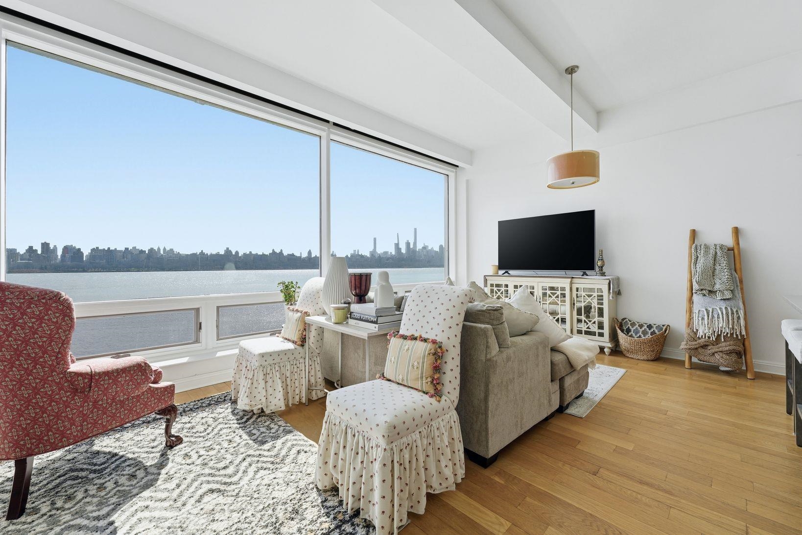 9 SOMERSET LANE #408