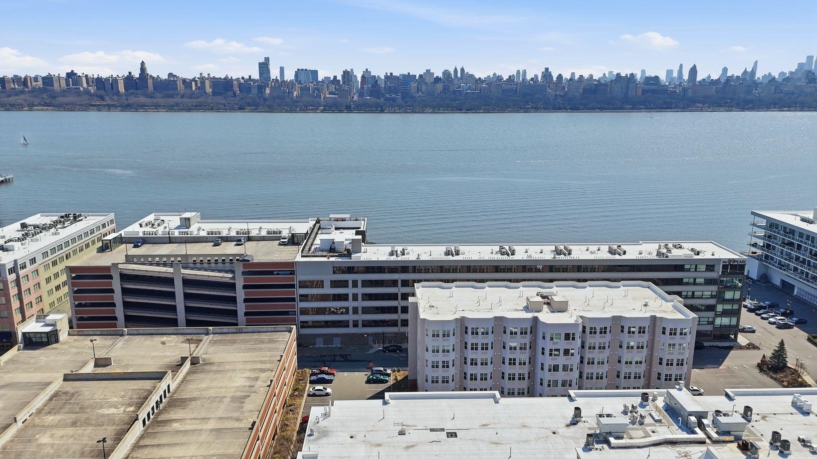 9 SOMERSET LANE #408