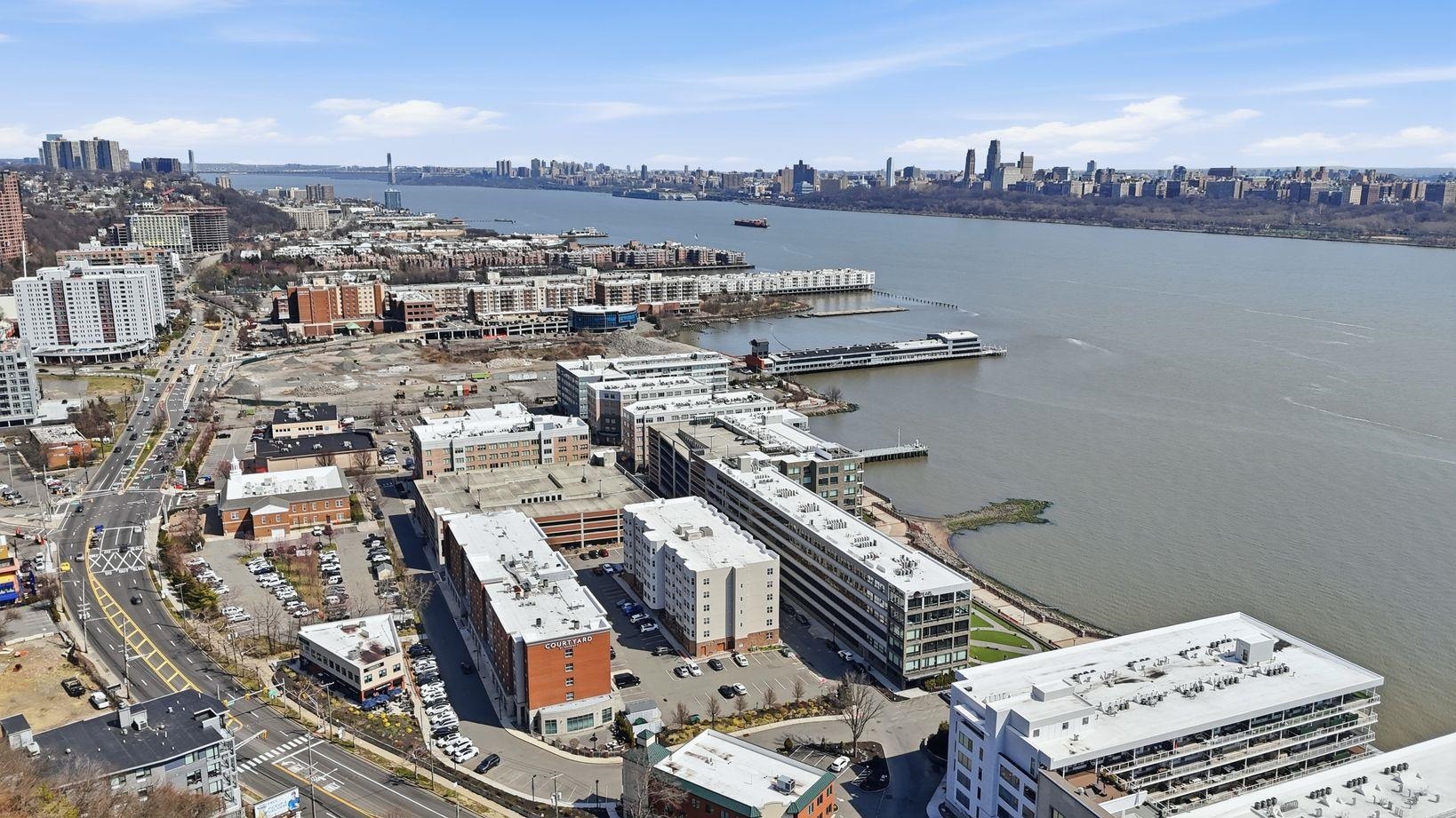 9 SOMERSET LANE #408