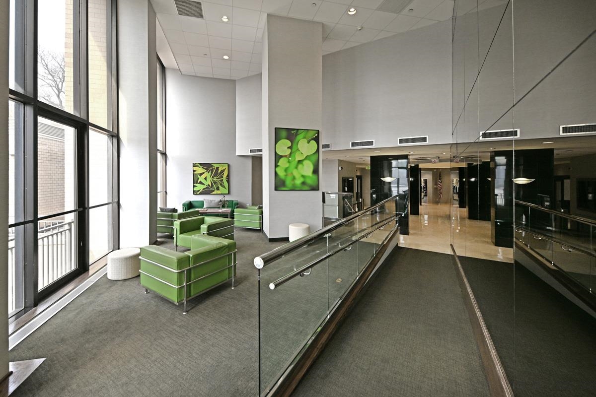 7004 BLVD EAST - Photo 3