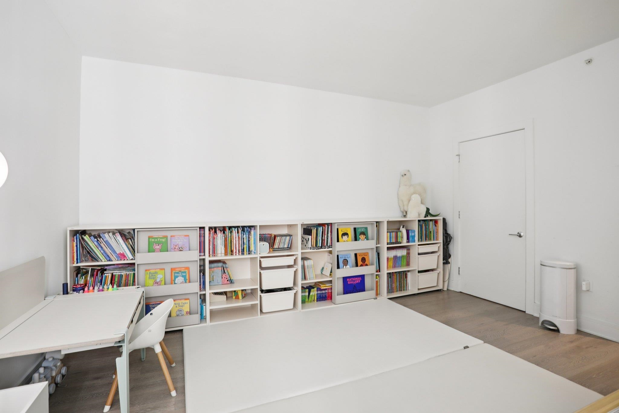 9 AVENUE AT PORT IMPERIAL #513