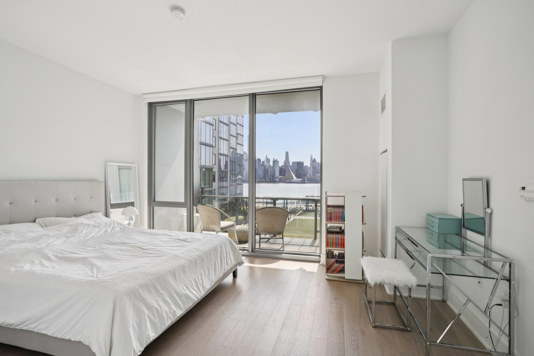 9 AVENUE AT PORT IMPERIAL #513