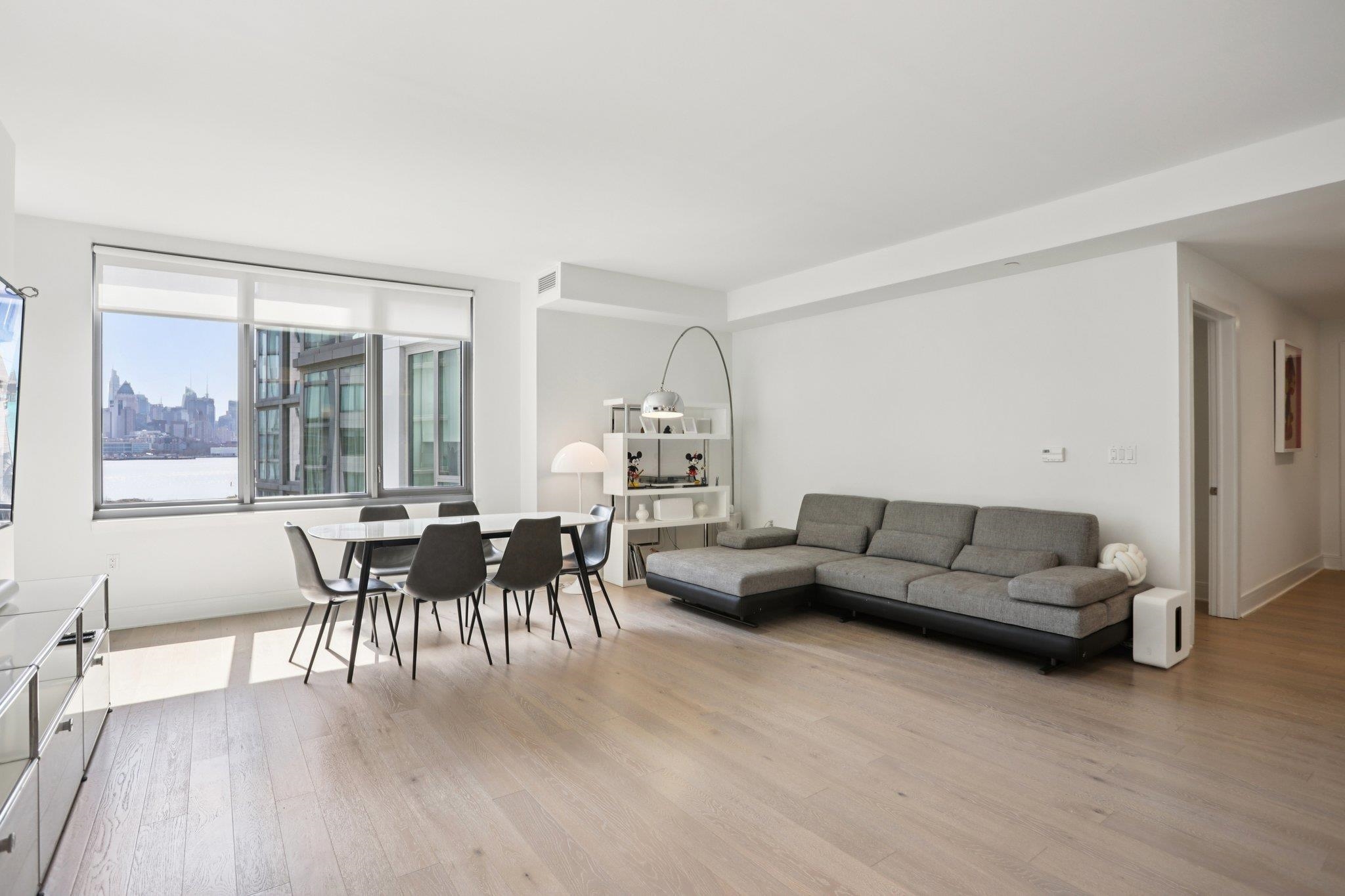 9 AVENUE AT PORT IMPERIAL #513