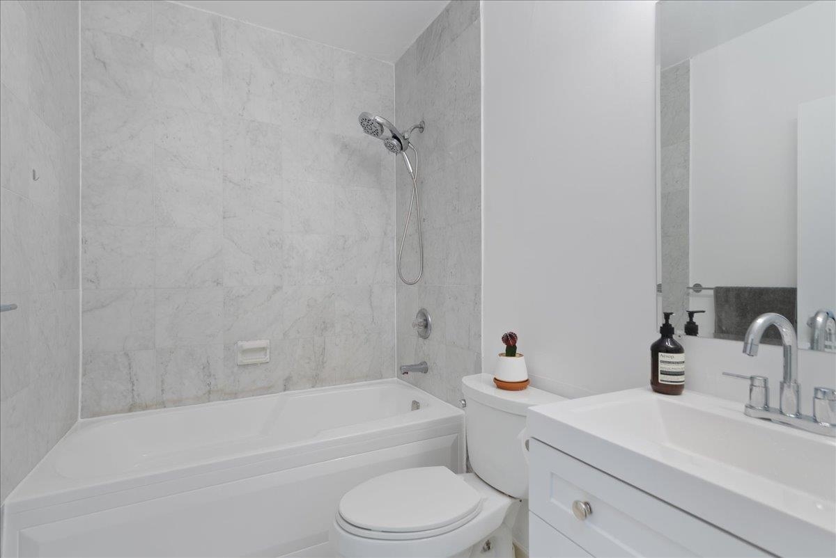 45 RIVER DR SOUTH #1705