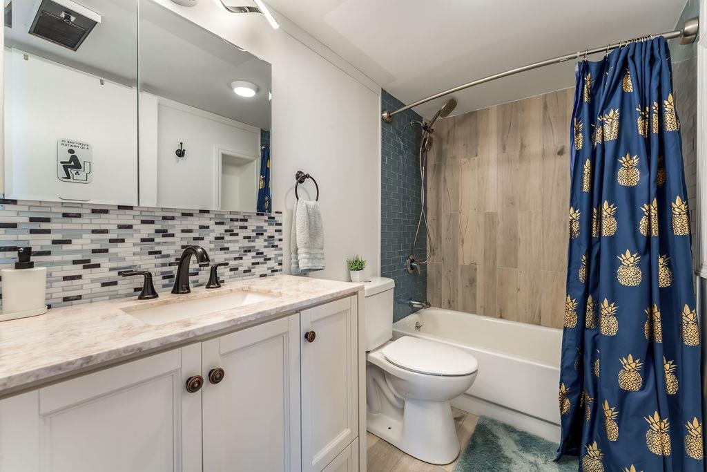 2110 HARMON COVE TOWER
