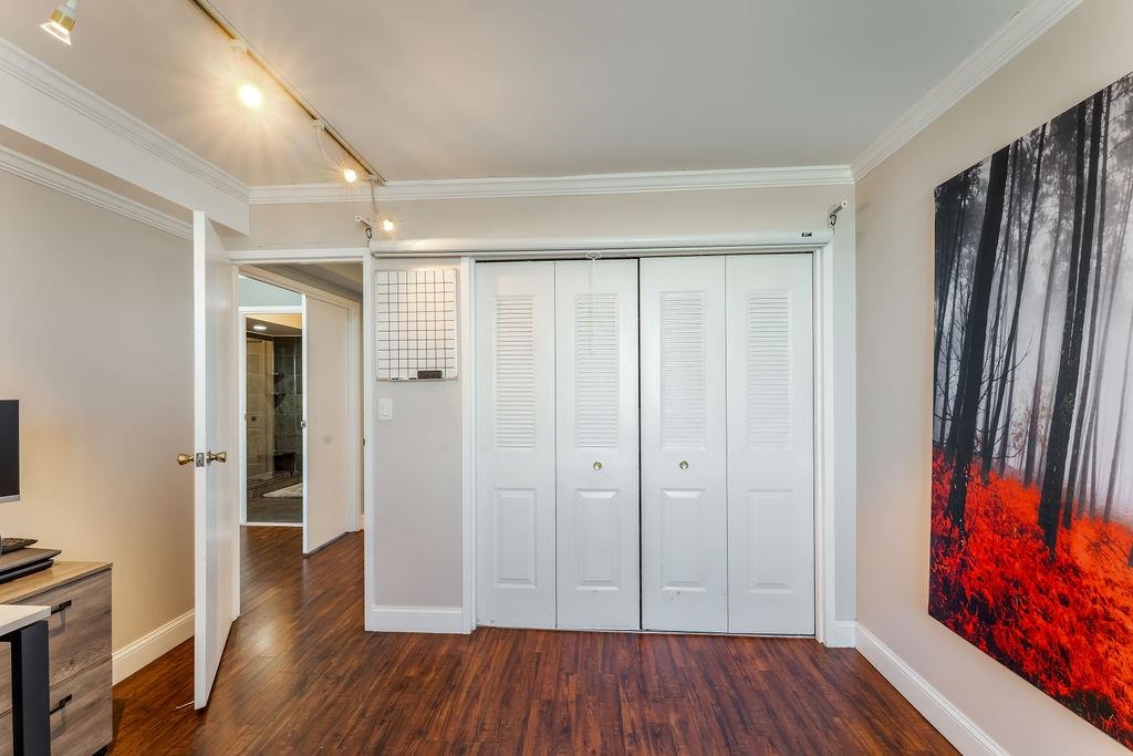 2110 HARMON COVE TOWER