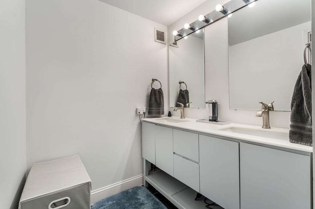 2110 HARMON COVE TOWER