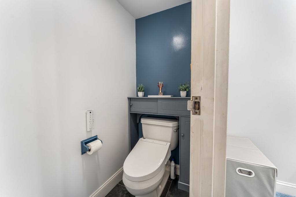 2110 HARMON COVE TOWER