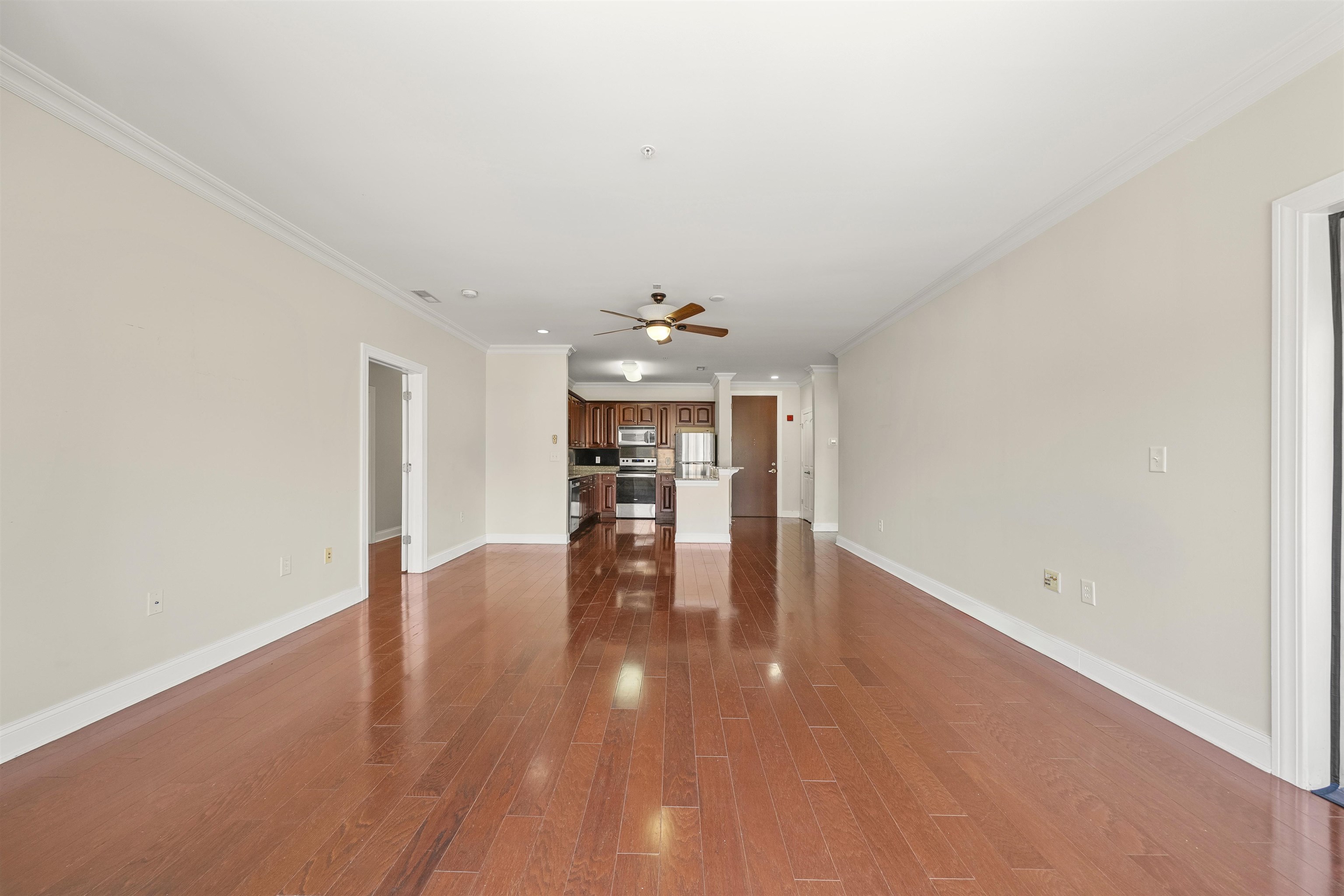 22 AVENUE AT PORT IMPERIAL - Photo 3
