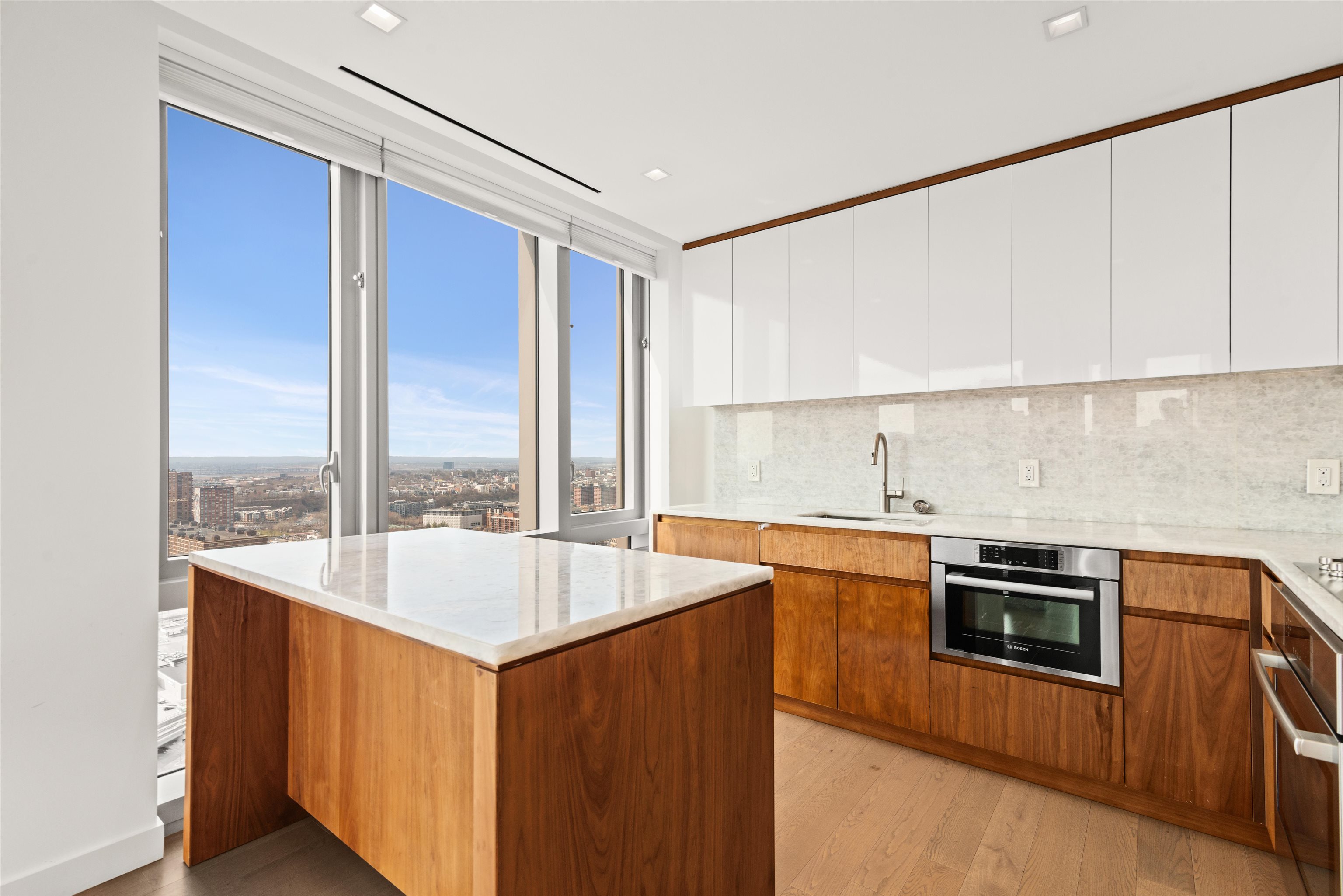 75 PARK LANE SOUTH #3407