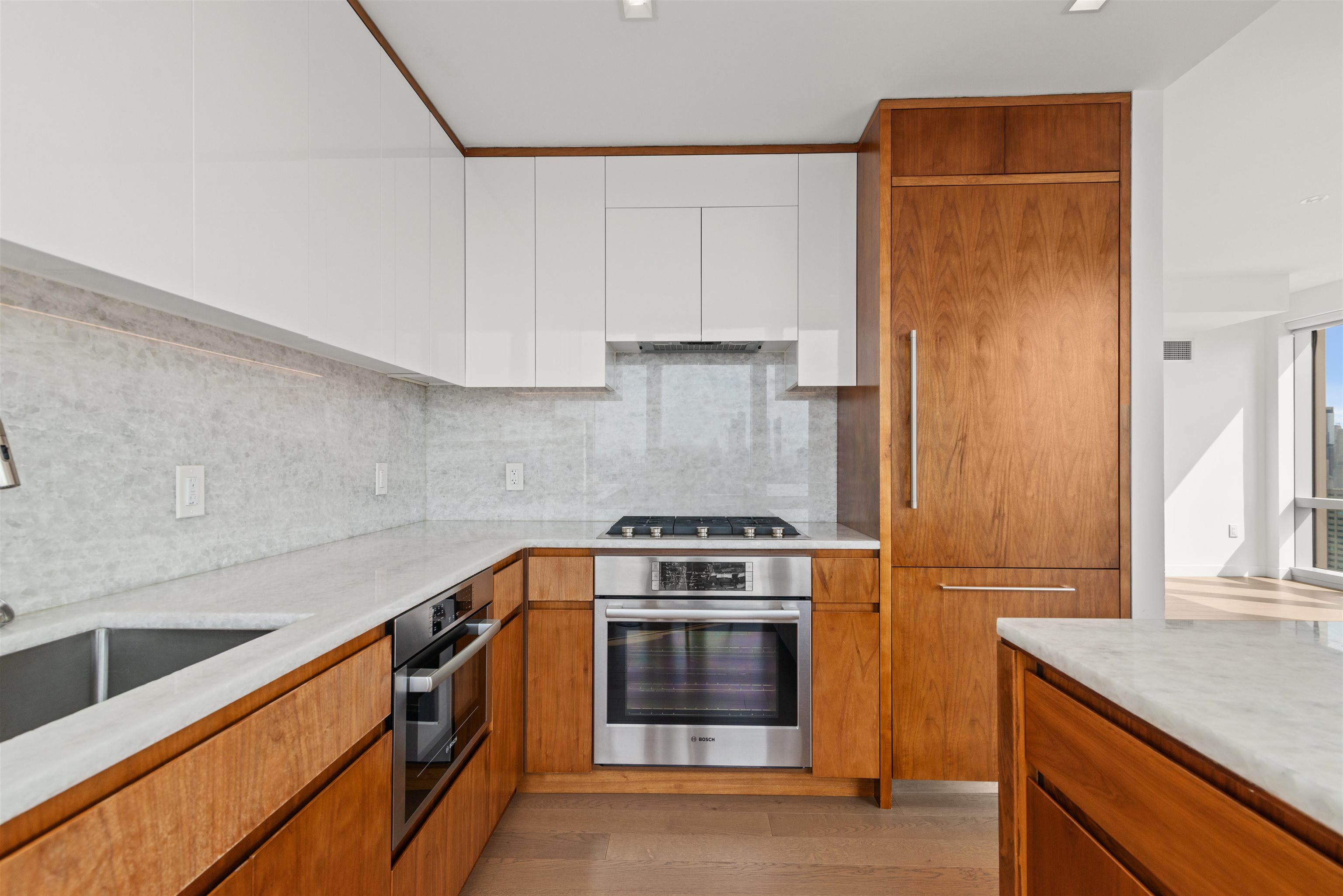 75 PARK LANE SOUTH #3407