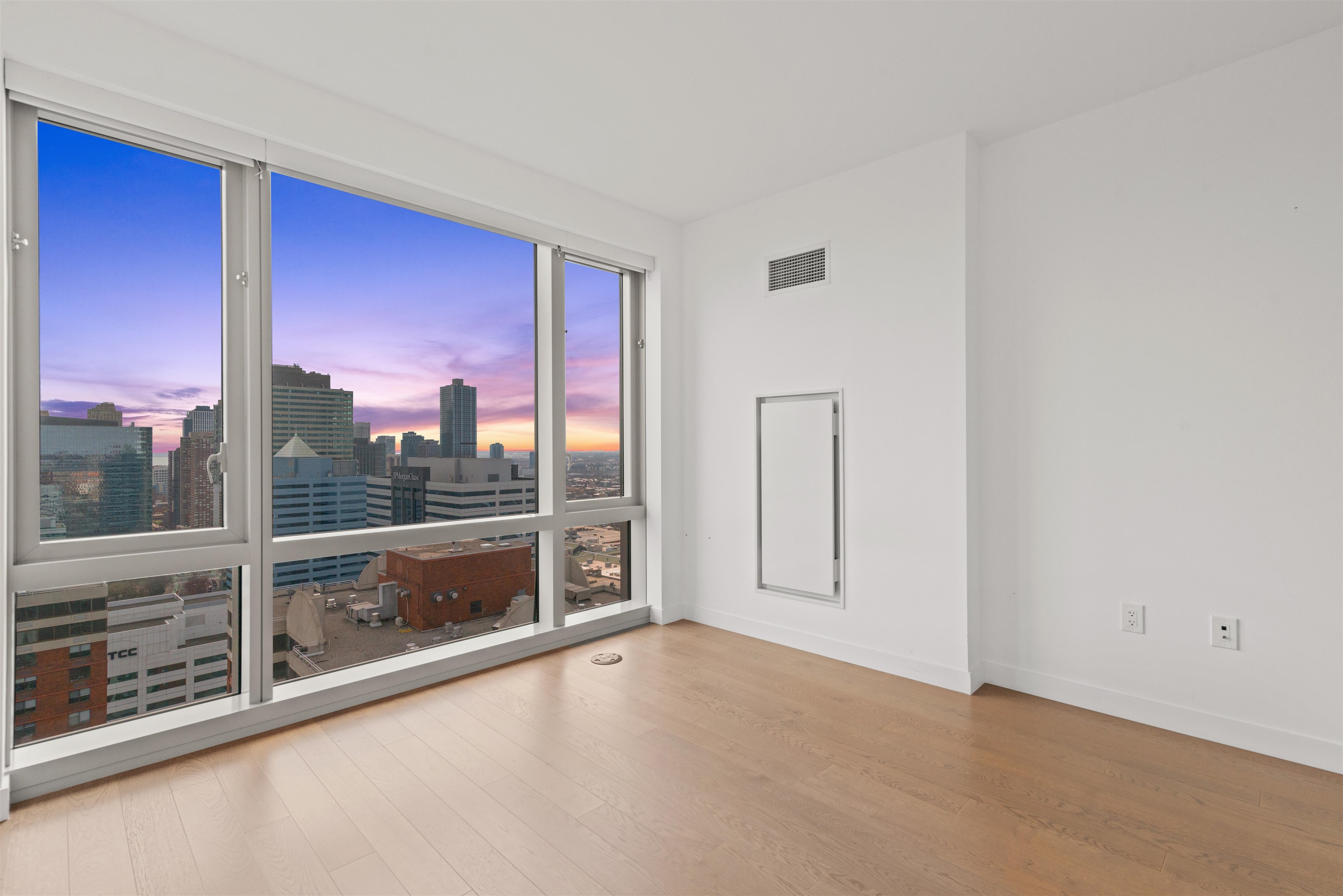 75 PARK LANE SOUTH #3407