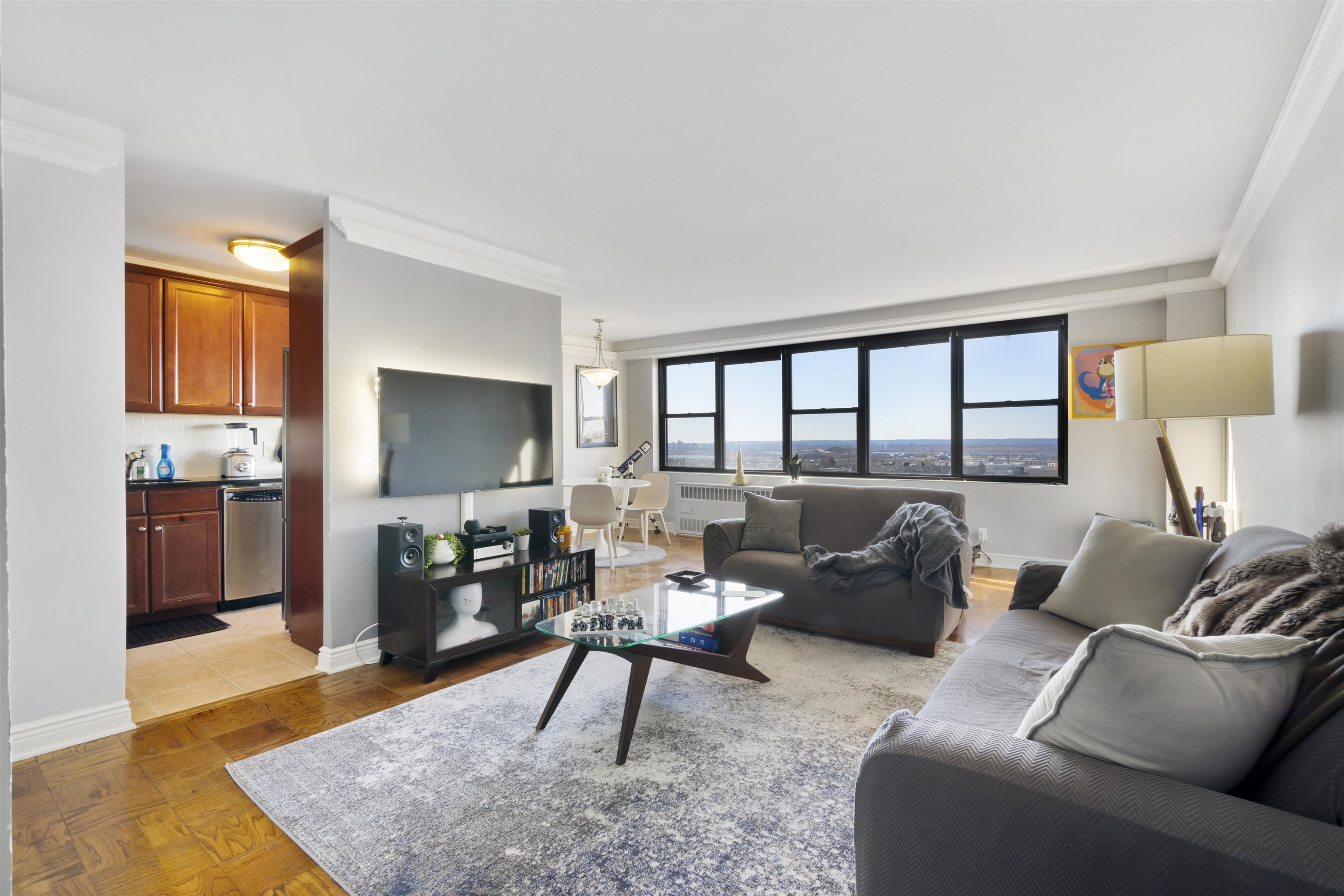 500 CENTRAL AVE #1014