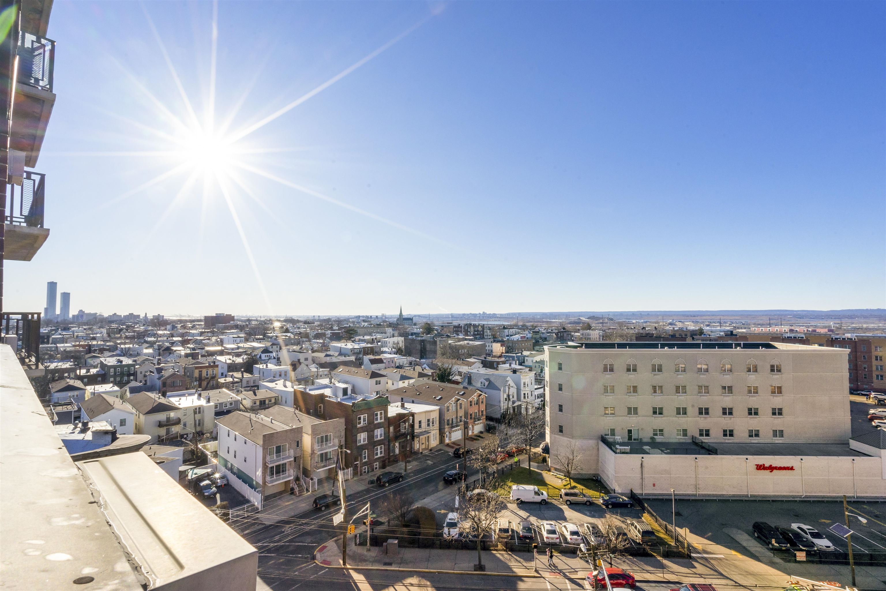 500 CENTRAL AVE #1014