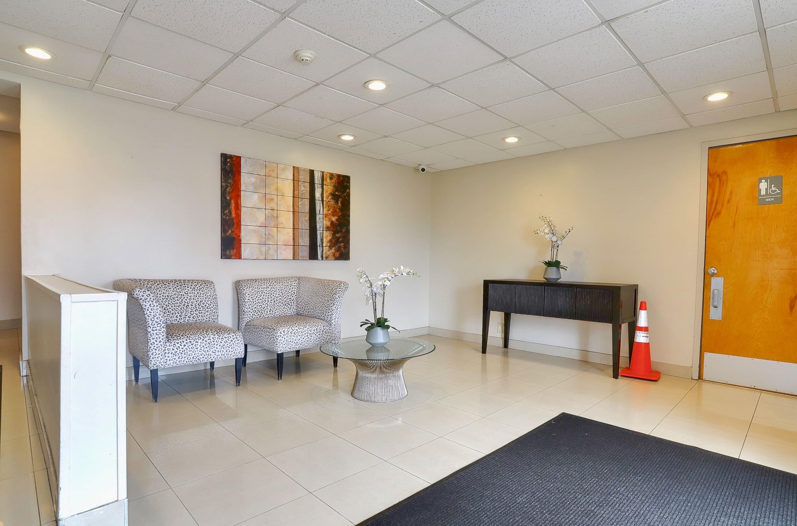 500 CENTRAL AVE #1014