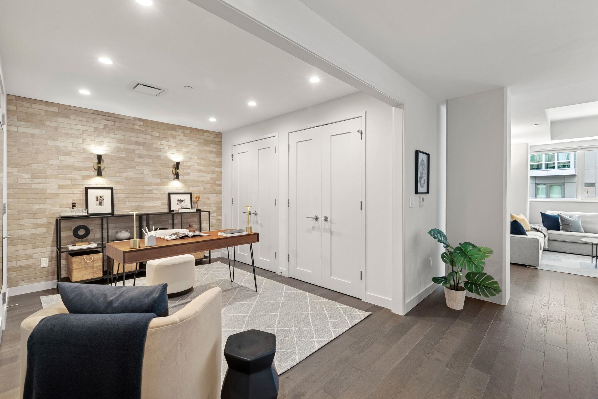 800 AVENUE AT PORT IMPERIAL #317