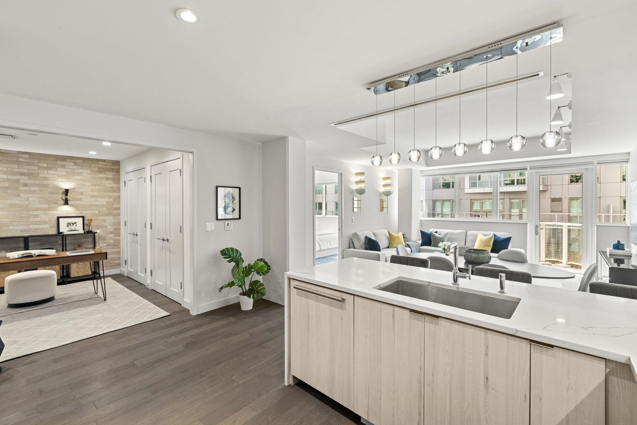 800 AVENUE AT PORT IMPERIAL #317