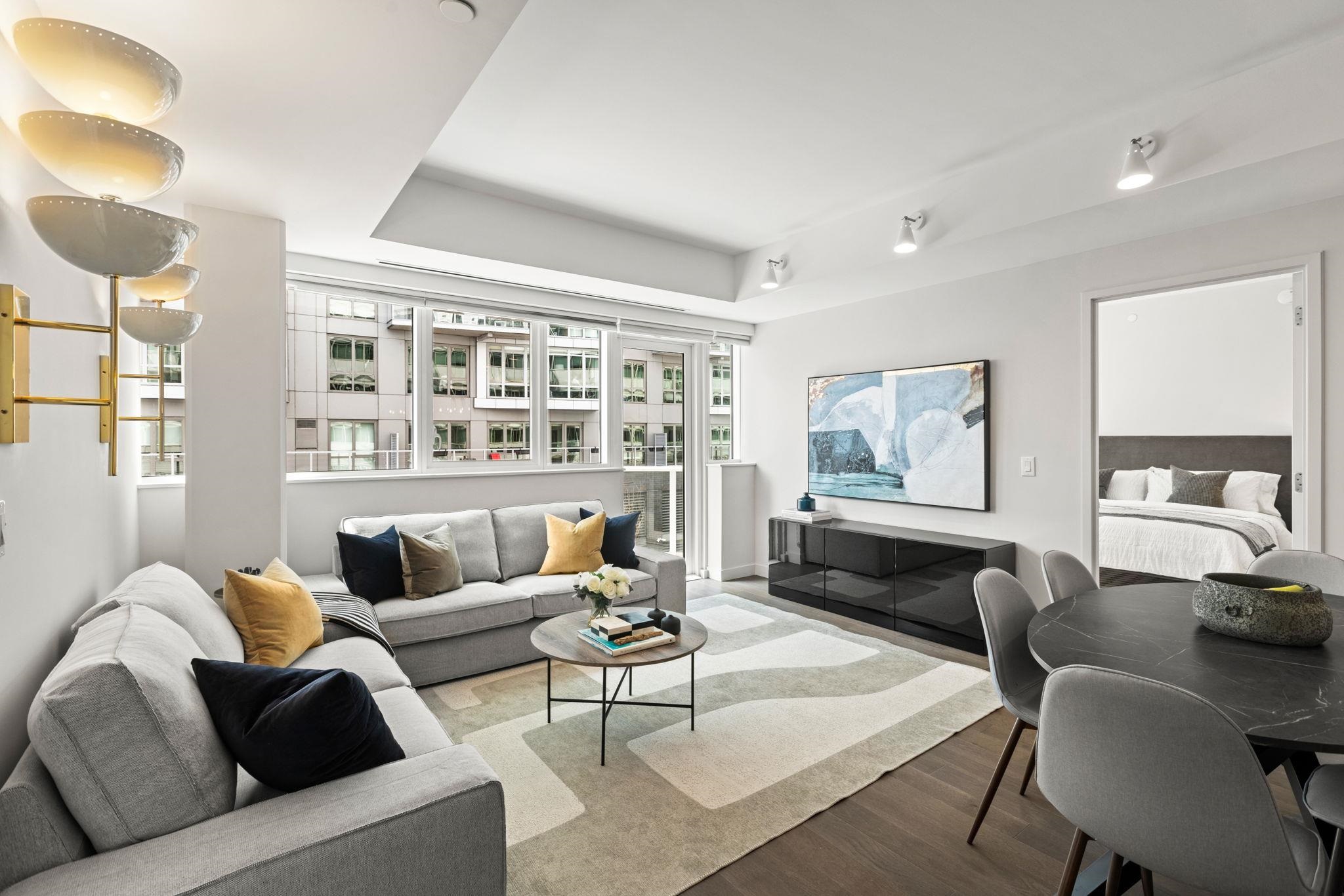 800 AVENUE AT PORT IMPERIAL #317