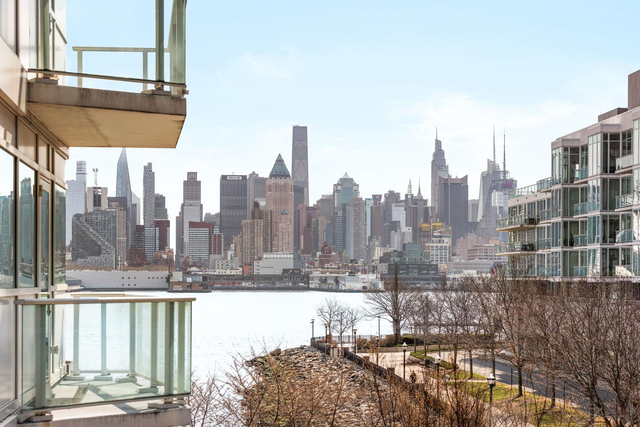 800 AVENUE AT PORT IMPERIAL #317