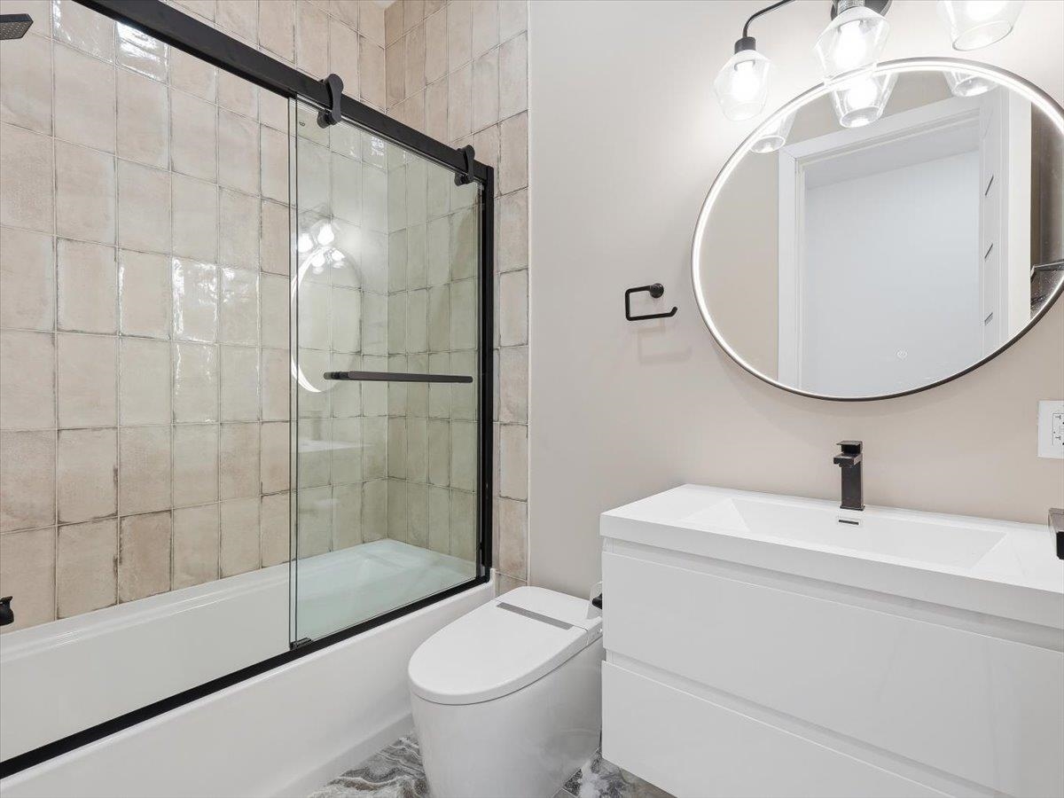 68 JORDAN AVE #2