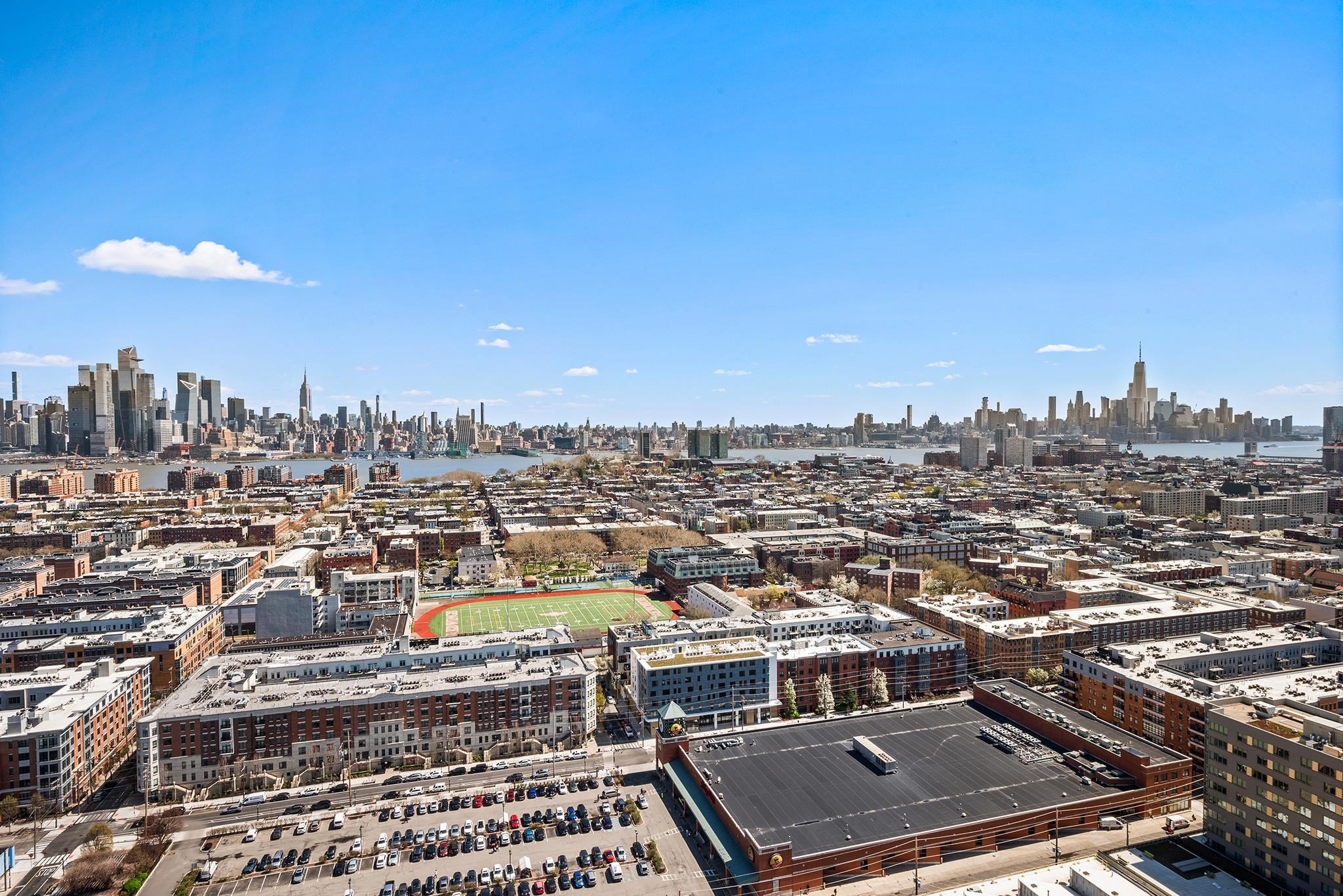 100 MANHATTAN AVE - Photo 1