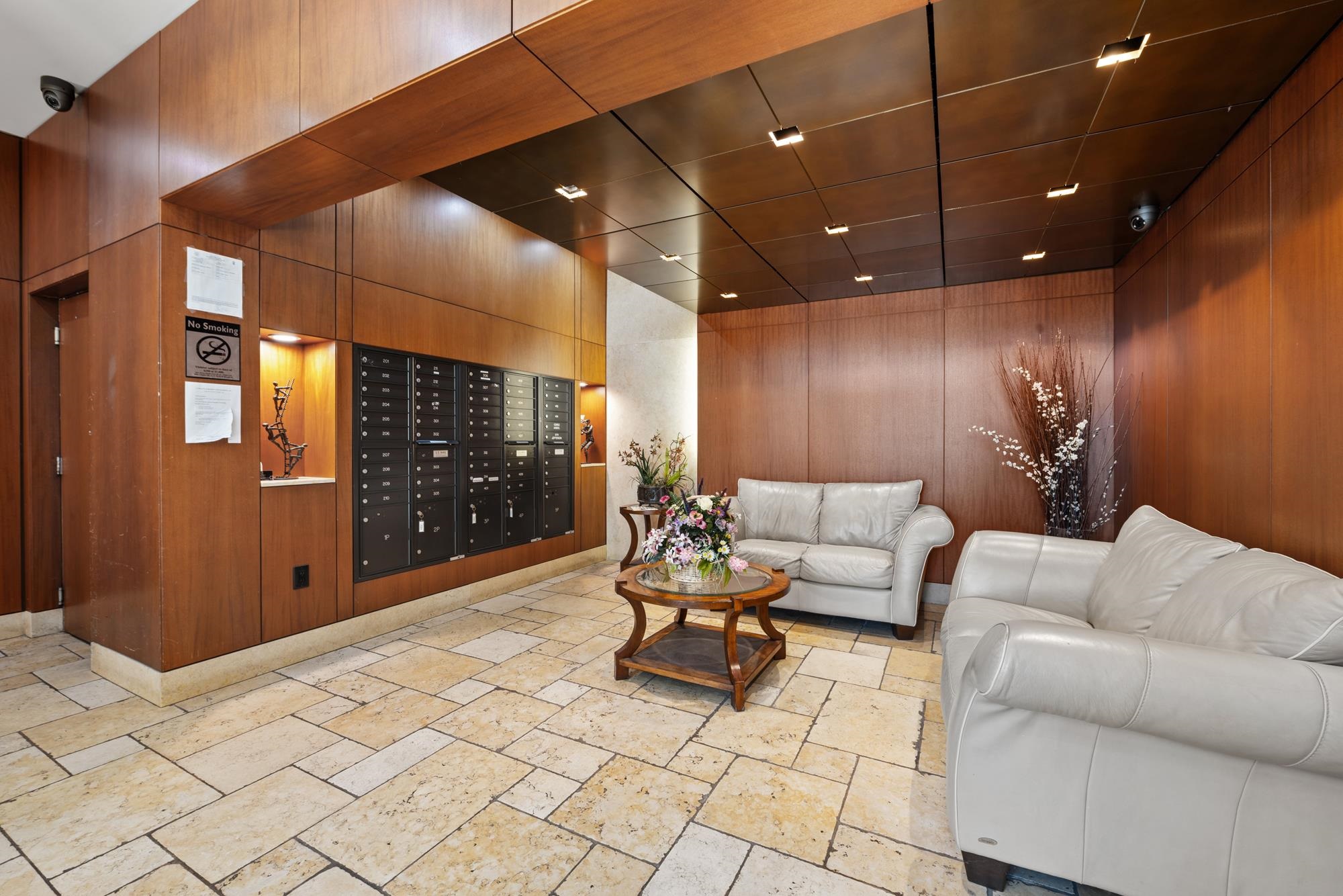 5711 JEFFERSON ST #310