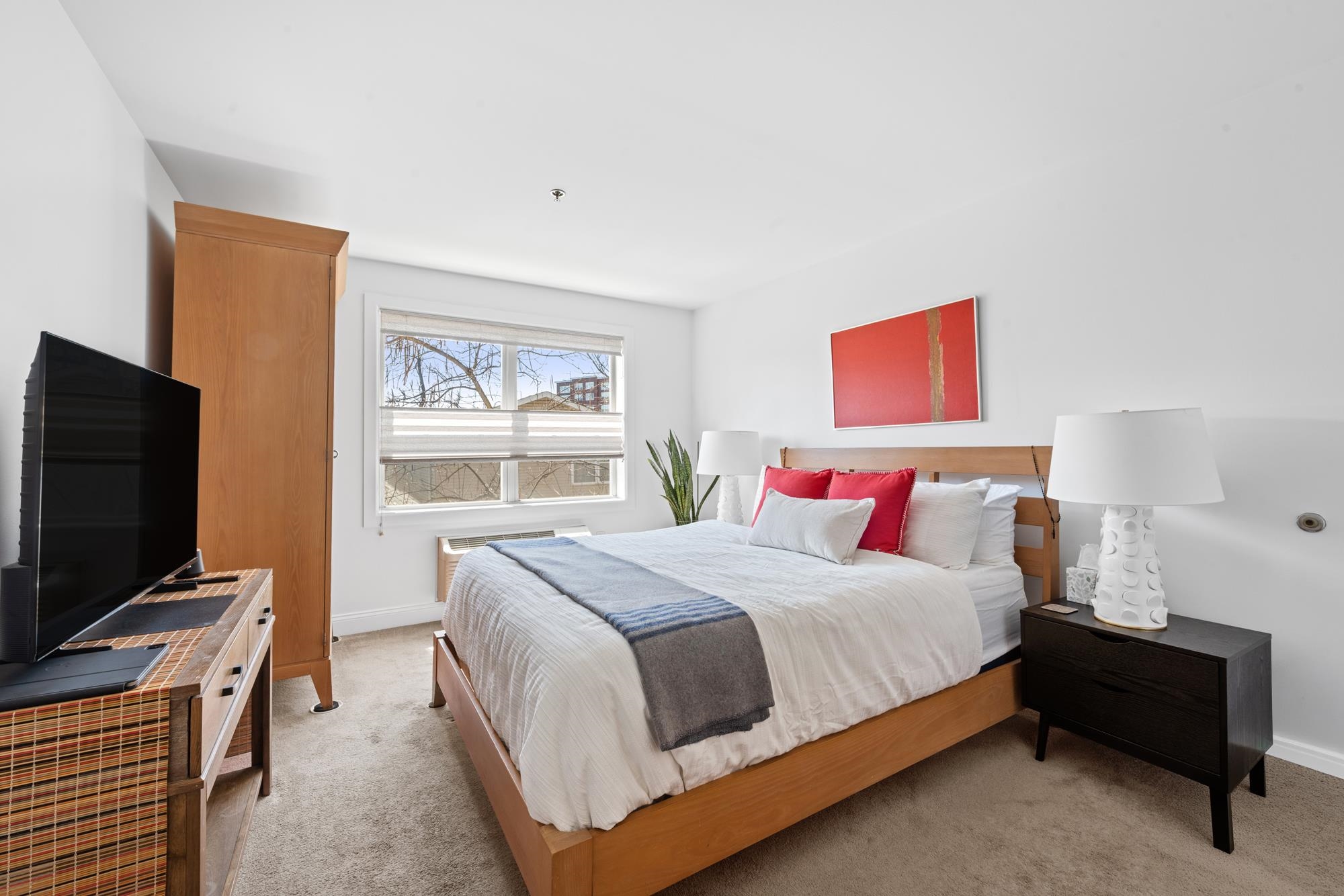 5711 JEFFERSON ST #310