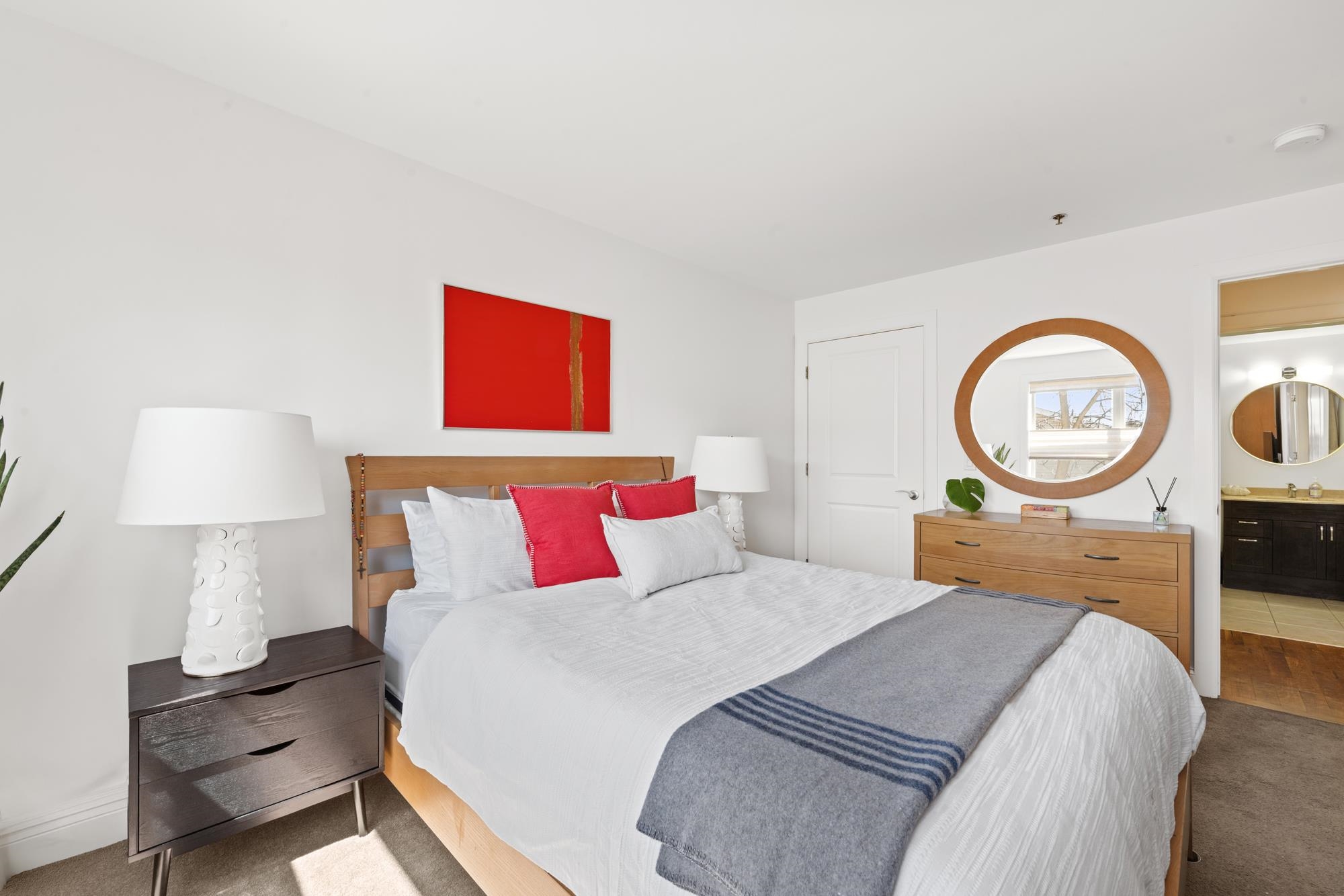 5711 JEFFERSON ST #310