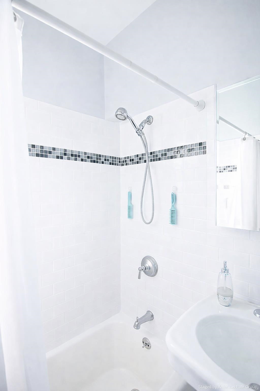 2520 KENNEDY BLVD #4H