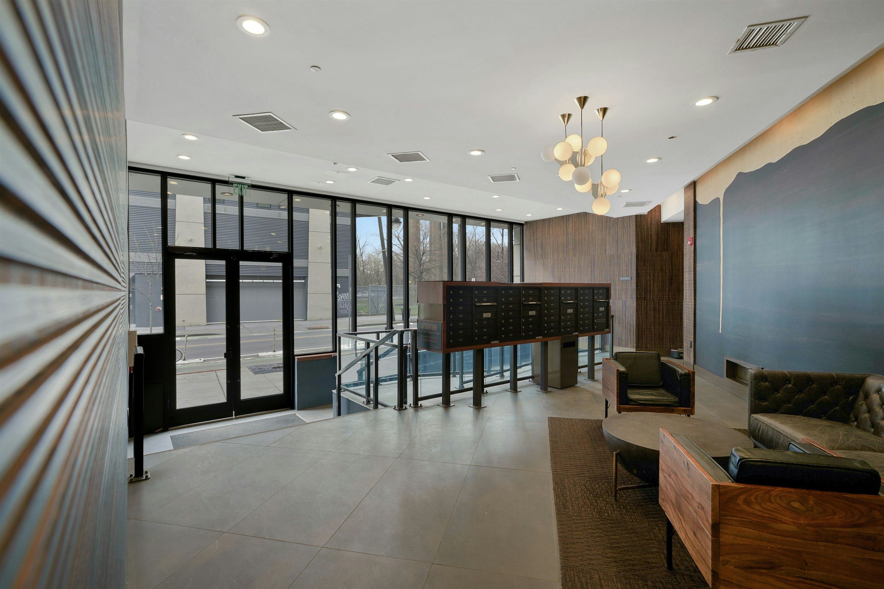 380 NEWARK AVE #606